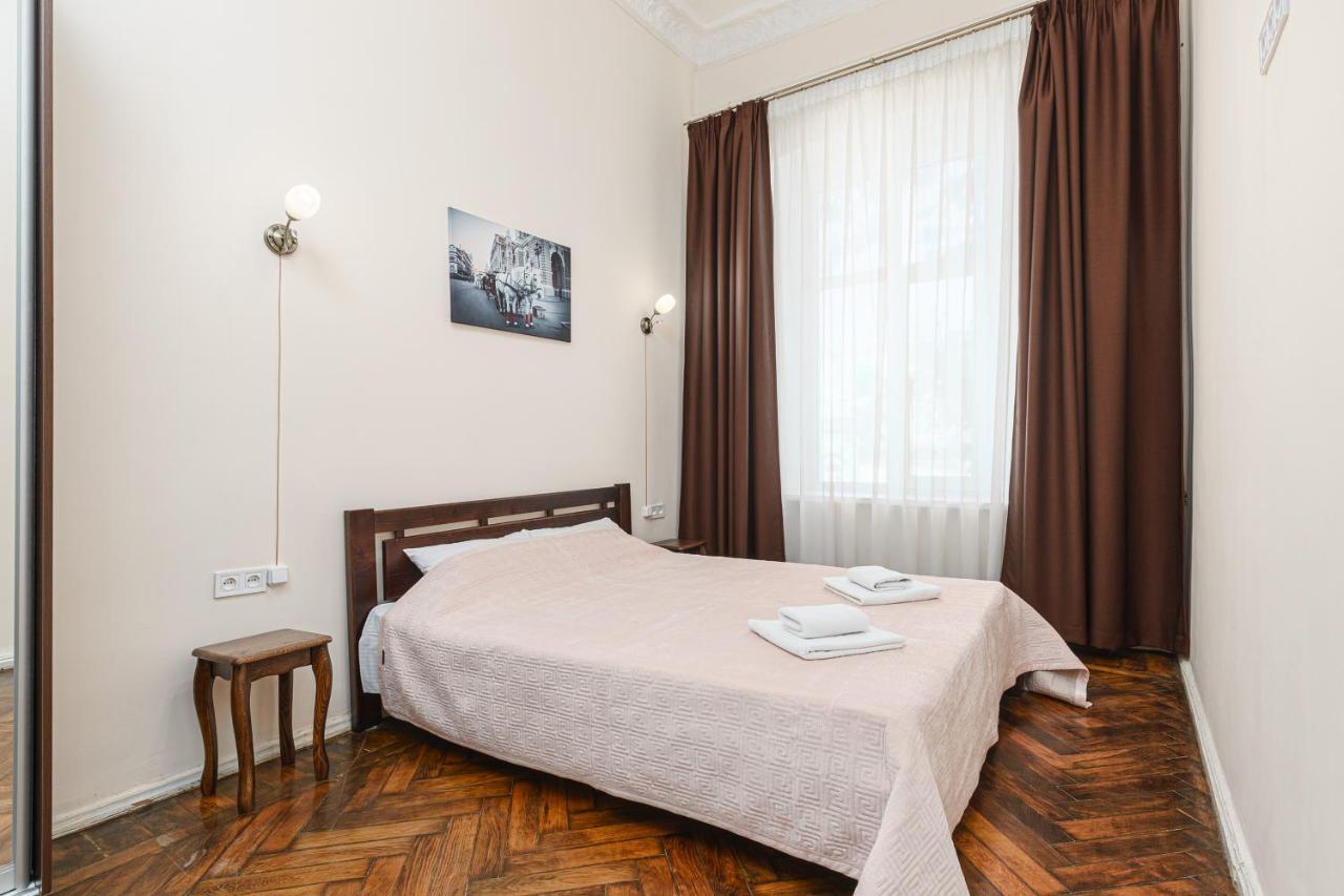 Nice Apartment In The City Center Odessa Exterior photo