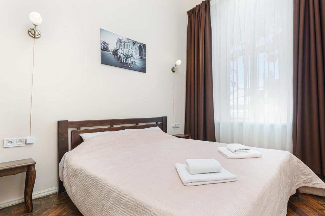 Nice Apartment In The City Center Odessa Exterior photo