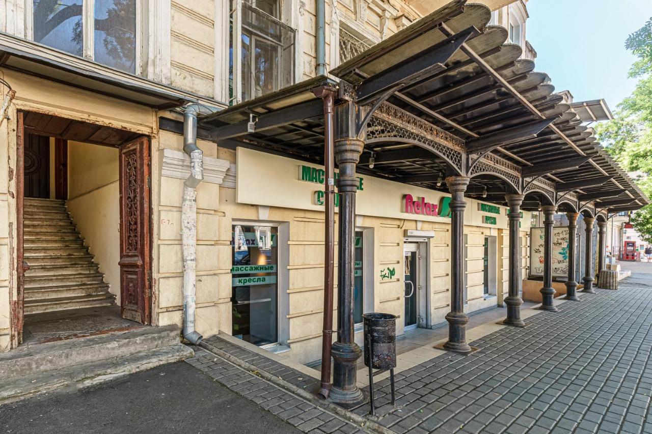 Nice Apartment In The City Center Odessa Exterior photo
